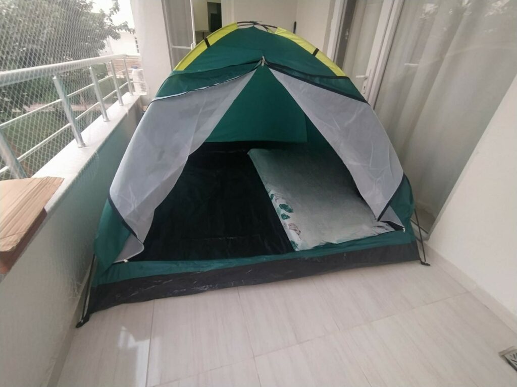 pavillo bestway 3 kişilik çadır içi